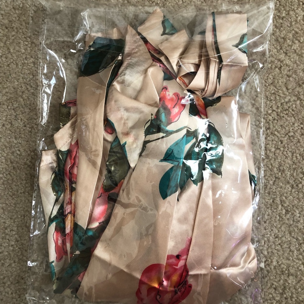 Silk champagne robe with floral pattern